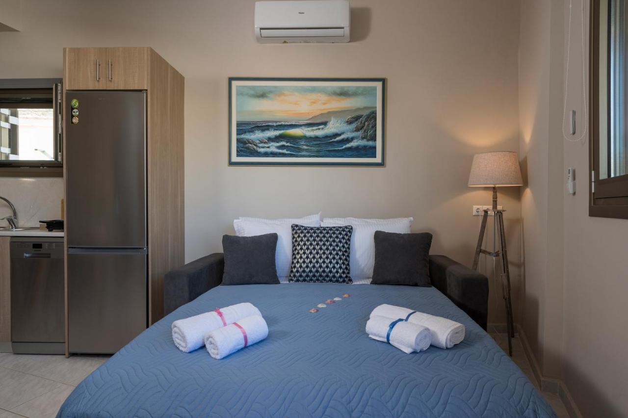 Floral Beach Apt With Lux Extras & Special Treats Kolimvárion Exterior foto